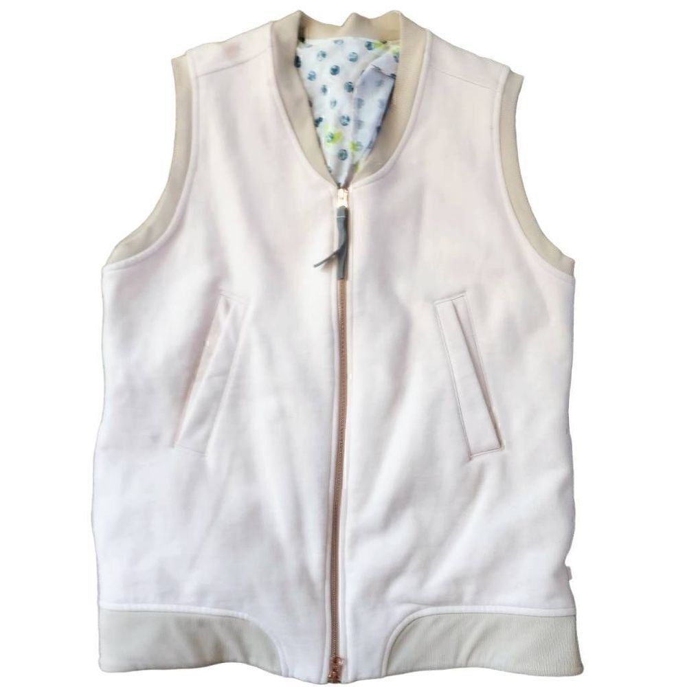 Lululemon pink Parfait departure vest